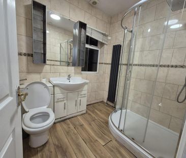 1 bedroom in a house share to rent - Photo 6