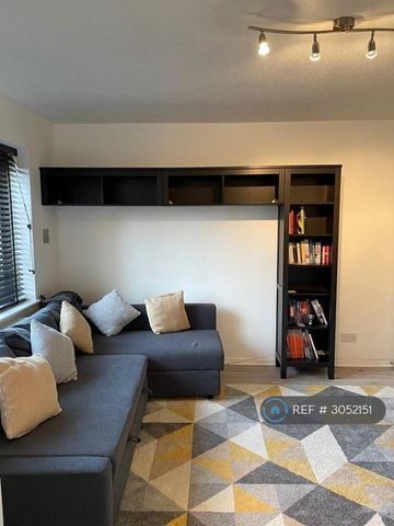 1 bedroom flat to rent - Photo 2