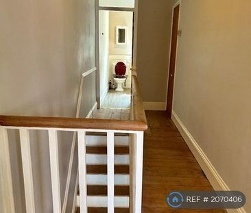 2 bedroom terraced house to rent - Photo 5