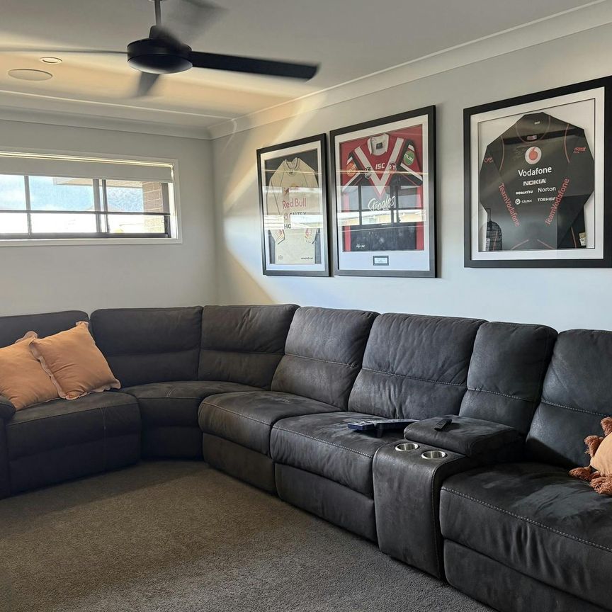 HOME FOR LEASE - Photo 1