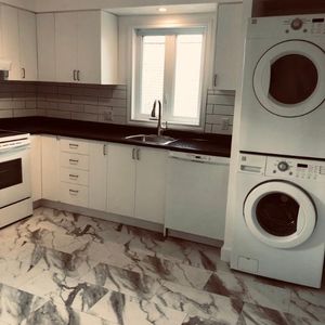 4 1/2 à louer Boul Rosemont / Cadillac Internet et 6 électros inclus - Photo 2