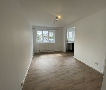 Berkeley Mews, Falmouth - Photo 2