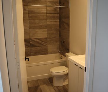 For Lease - 60 George Butchart Drive Unit# 210, Toronto, Ontario - Photo 2