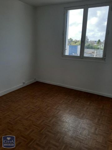 Location Appartement 4 pièces 72m² BEAUVAIS 60000 - Photo 2