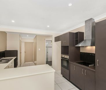 2/115 Thirteenth Avenue, RAILWAY ESTATE - Photo 3