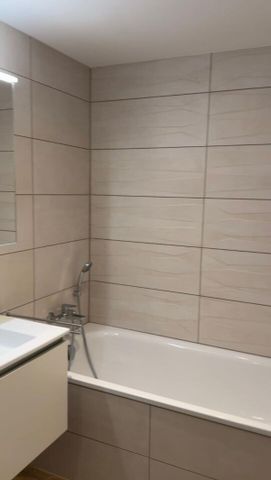 Beautiful new 2.5-room apartment in Posieux - Photo 5