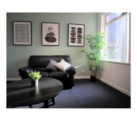 3 bedroom house to rent - Photo 3