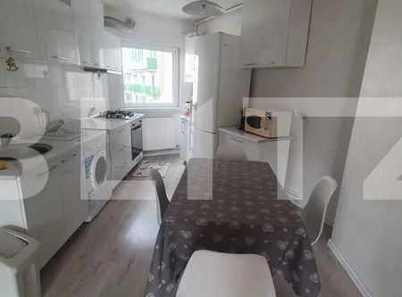 Apartament de 4 camere, decomandat, parcare, 80mp, cartierul Grigorescu - Photo 2