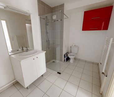 Location Appartement 2 pièces 40m² - Photo 3