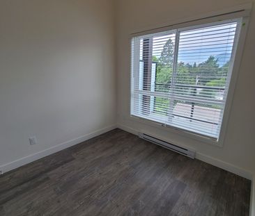 Sophisticated Urban Condo Living at its Best! - Photo 2