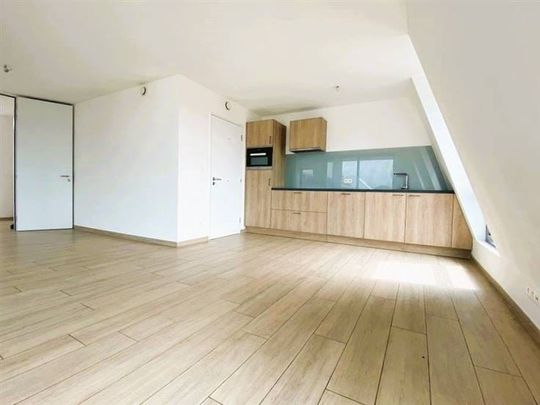 Appartement te huur - Photo 1