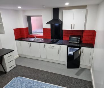 Studio to rent - Photo 4