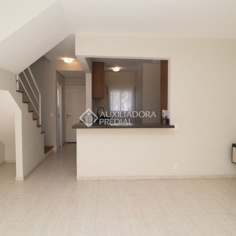 Sobrado com 3 quartos e 144m² para alugar em Planalto, São Bernardo do Campo. - Photo 1