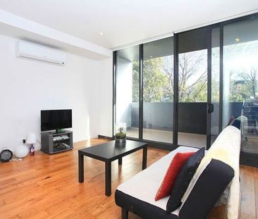 204/25 Lynch Street, Hawthorn - Photo 2