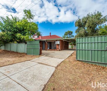 Neat and Sweet - Photo 5