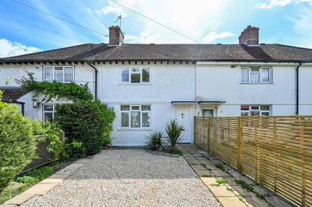 3 bedroom terraced house to rent - Photo 2