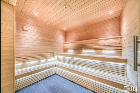 Amory Tower, Marsh Wall E14 - Photo 2