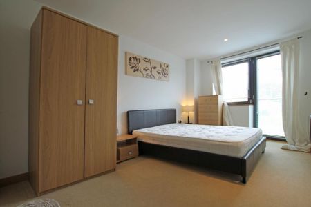 1 bedroom flat to rent - Photo 3