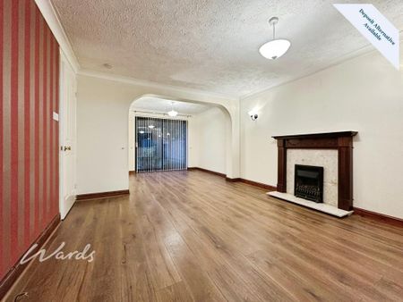 4 bedroom detached house to rent - Photo 3