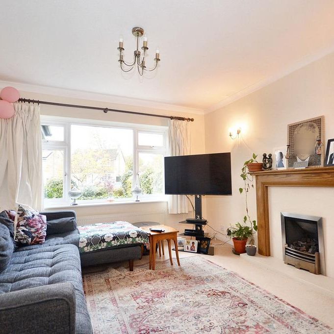 4 bedroom detached house to rent - Photo 1