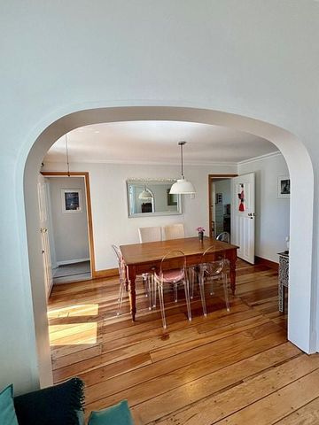 Modernised character-filled 4-bed home with solar - Photo 3