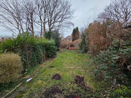 3 Bed Semi-Detached House, Hacking St, M7 - Photo 3