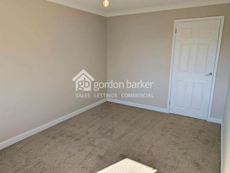 2 bedroom detached bungalow to rent - Photo 4