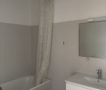 Location Appartement 2 pièces 40m² BORDEAUX 33000 - Photo 4
