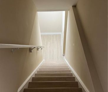 For Lease - 1520 Blohm Drive Unit# B, Hunt Club - South Keys and Ar... - Photo 2