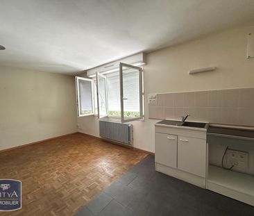 Location Appartement 3 pièces 55m² NIORT 79000 - Photo 4