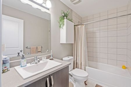 For Lease - 126 Yellowcress Way, Orleans - Cumberland and Area, Ontario - Photo 2