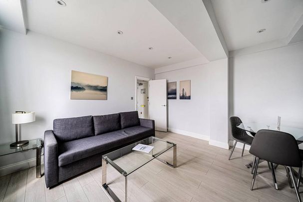 1 bedroom flat to rent - Photo 1