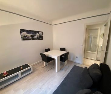 2 pièces - Meublé - 32 m² - 4ème étage - Colocation autorisée - Photo 2