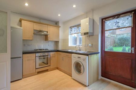 Price £1,175 pcm - Available 16/12/2025 - Unfurnished - Photo 3