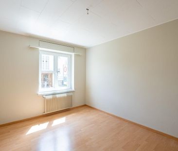 Preiswerte 5.5-Zi. Wohnung im 1. OG - Foto 4