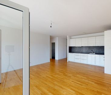 Moderne 3-Zimmer-Wohnung mit EBK - Foto 1