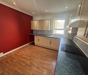 2 bedroom maisonette to rent - Photo 5