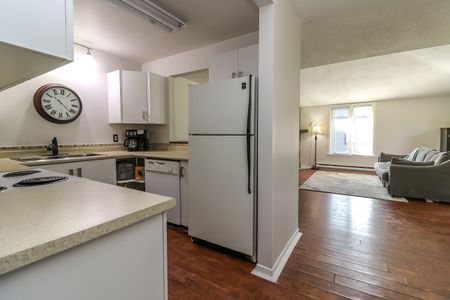 For Lease - 4 Trafalgar Road Unit# 4, Collingwood, Ontario - Photo 5