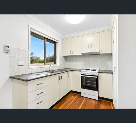 18 Crowe Street, Lake Haven, NSW 2263 - Photo 5