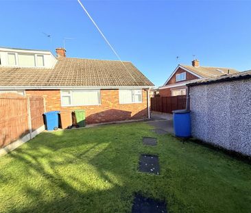 2 bedroom bungalow to rent - Photo 3