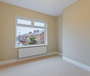 8 Loopland Road, Belfast, BT6 9EA - Photo 2