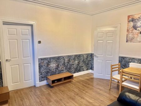 Flat D, 11 Walker Road, AB11 8DQ, Aberdeen - Photo 2