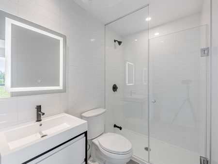 For Lease - 150 Logan Avenue Unit# 510, Toronto, Ontario - Photo 2