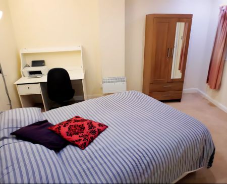 3 Bed 2 Bath - Photo 2