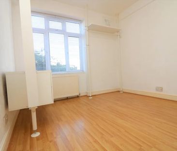 2 Bed Flat, Chatsworth Court, E5 - Photo 6