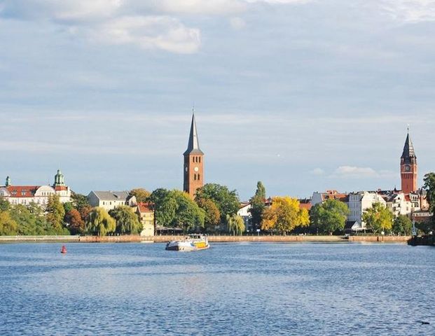 Zwischenmiete in Köpenick - helle Wohnung mit Balkon - Photo 1
