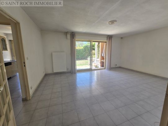 Location Appartement 2 pièces 67m² ST LAURENT DU VAR 06700 - Photo 1