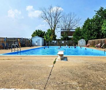 For Lease - 2044 Arrowsmith Drive Unit# 101A, Beacon Hill North - S... - Photo 6