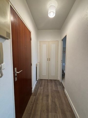 Location Appartement 2 pièces 27m² LE BOUSCAT 33110 - Photo 2