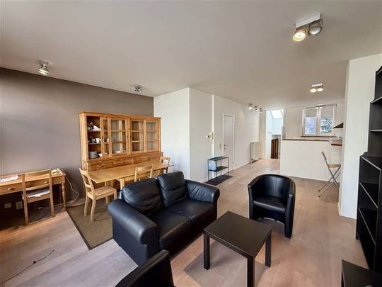Appartement te huur - Foto 1